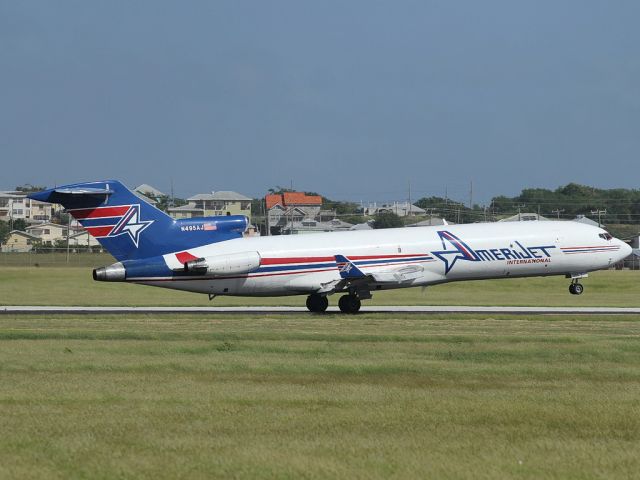 Boeing 727-100 (N495AJ)