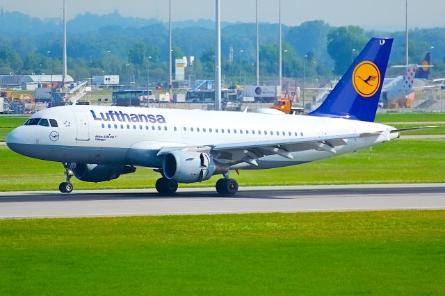 Airbus A319 (D-AILP)