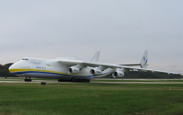 Antonov An-225 Mriya (UR-82060) - Arriving October 10, 2009 in Peoria Illinois as ADB388F from Gostomel.