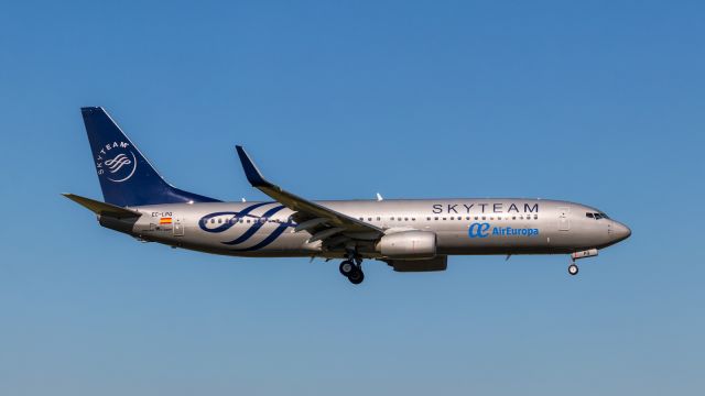 Boeing 737-800 (EC-LPQ)