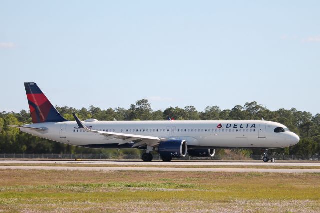 Airbus A321neo (N534DT) - DAL2474 RSW-BOS 12/9/24