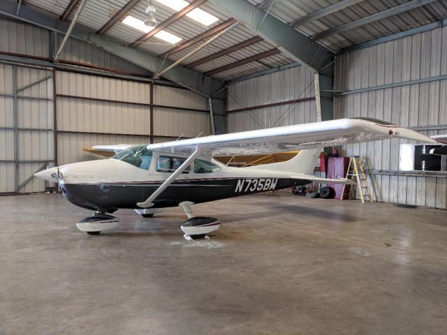 Cessna Skylane (N735BW)