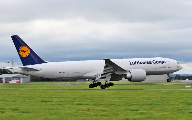 Boeing 777-200 (D-ALFC) - lufthansa cargo b777-fbt d-alfc about to land at shannon from jfk 27/8/17.