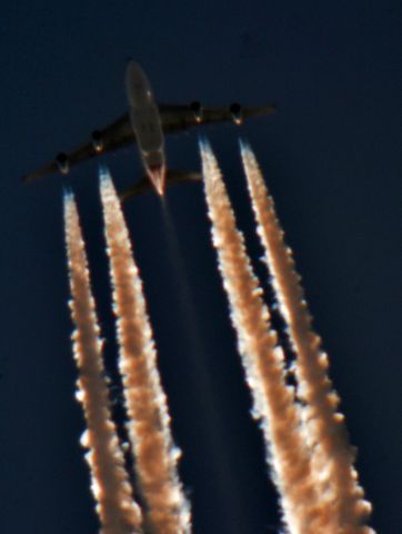 Boeing 747-400 (VH-OJS) -  QANTAS 107 Los Angeles Intl to John F Kennedy Intl over Cleveland 35,000 ft. 11-21-14.