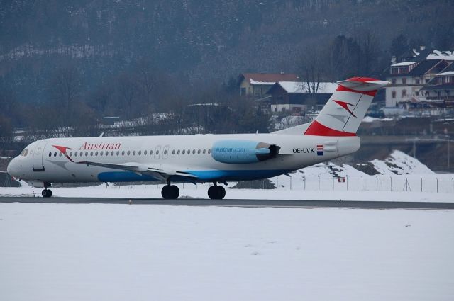 Fokker 100 (OE-LVK)