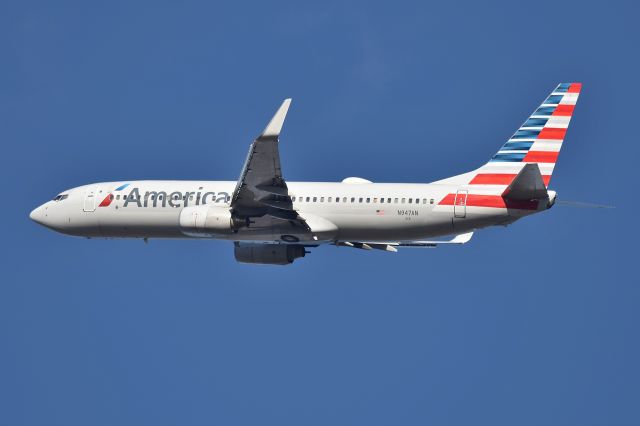 Boeing 737-800 (N947AN) - Intercepting the localizer for runway 32 on 02-28-24