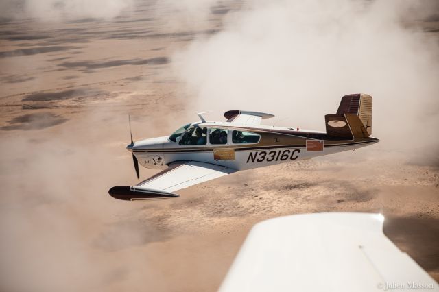Beechcraft 35 Bonanza (N3316C) - Lors du raid Aéropostale-Latécoère 2018, au dessus des côtes marocaine