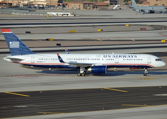 Boeing 757-200 (N908AW)