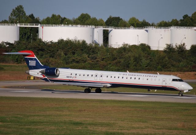 Canadair Regional Jet CRJ-900 (N911FJ) - In position 18C - 10/10/10