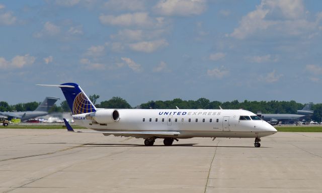 Canadair Regional Jet CRJ-200 (N463AW) - United Airlines Bombardier CRJ-200LR N463AW in Dayton 