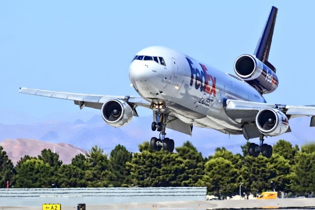 McDonnell Douglas DC-10 (N68057) - N68057 FedEx - Federal Express Boeing MD-10-10F (cn 48264/379) "Nelson"br /br /McCarran International Airport (KLAS)br /TDelCorobr /June 26, 2013