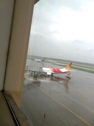 Boeing 737-700 — - Boarding