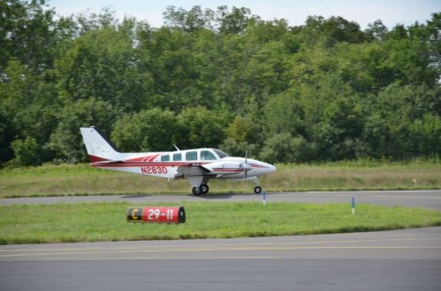 Beechcraft Baron (58) (N283D) - 1980 Baron 58TC Serial # TK112