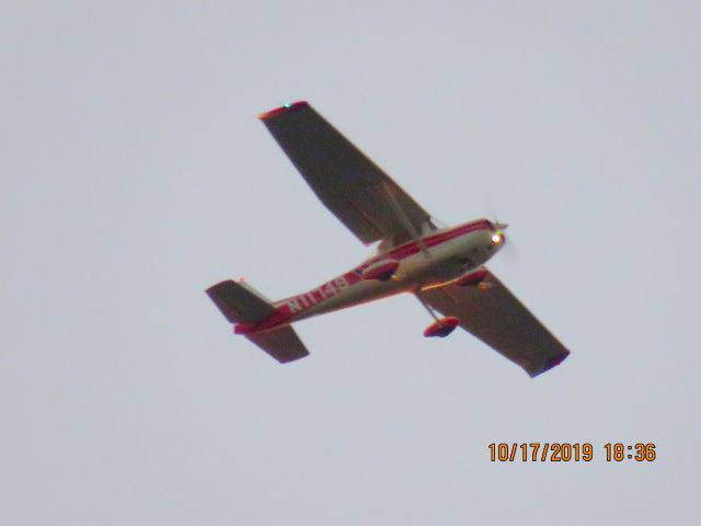 Cessna Commuter (N11749)