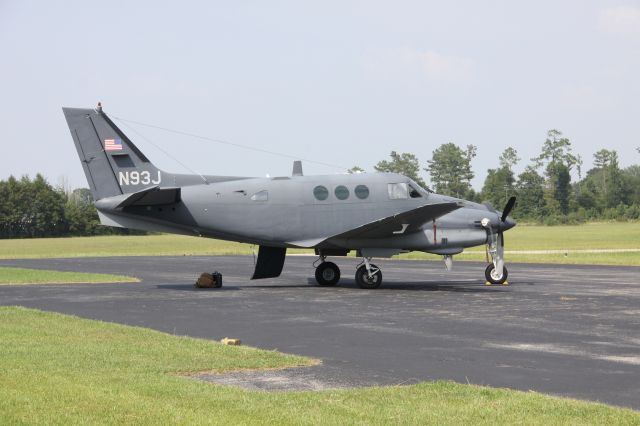 Beechcraft King Air 90 (N93J)