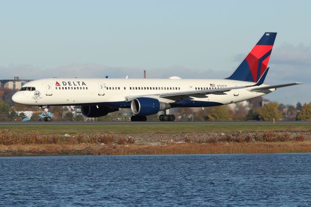 Boeing 757-200 (N709TW) - DL 479 departing to LAX