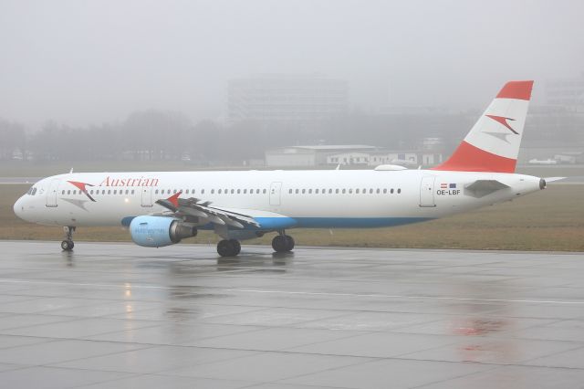 Airbus A321 (OE-LBF)