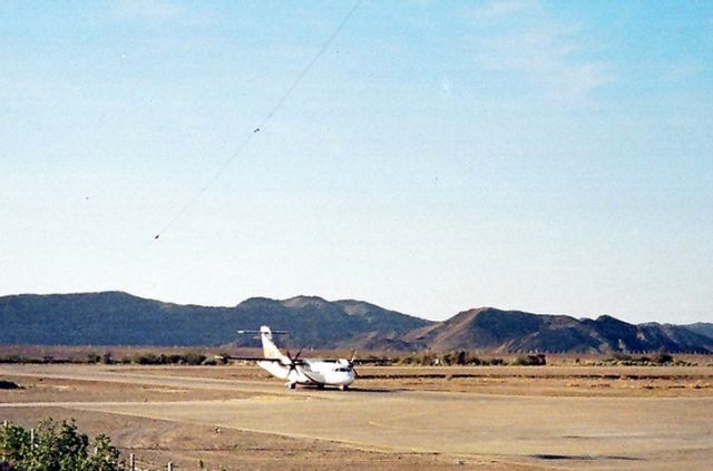 Aerospatiale ATR-42-300 (AP-BHM)