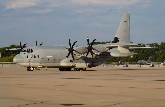 Lockheed C-130 Hercules —