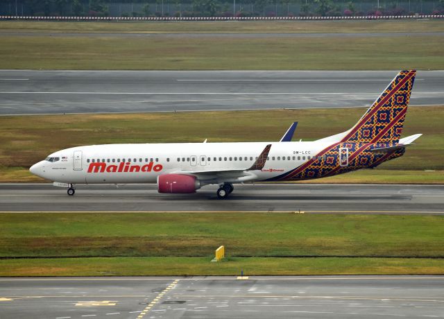 Boeing 737-800 (9M-LCC)