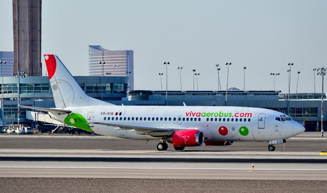 BOEING 737-300 (XA-VIQ) - XA-VIQ Viva Aerobus 1994 Boeing 737-33A - cn 27267 / ln 2600 - Las Vegas - McCarran International Airport (LAS / KLAS)br /USA - Nevada August 19, 2015br /Photo: Tomás Del Coro