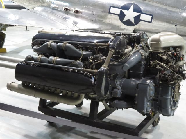 44-4553 — - Rare Allison V-3420 Engine