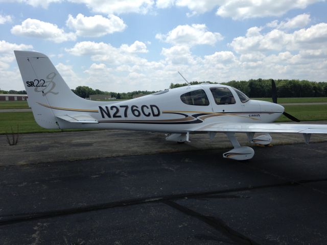 Cirrus SR-22 (N276CD)