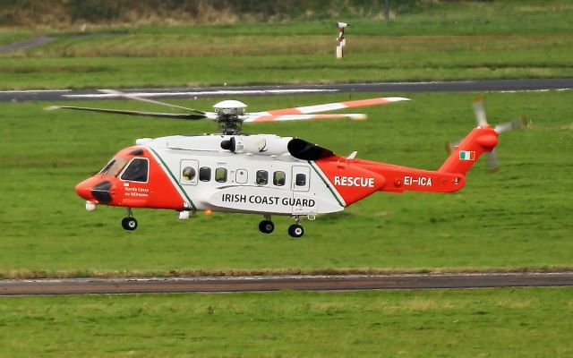 Sikorsky Helibus (EI-ICA) - ei-ica training at shannon 10/9/13.