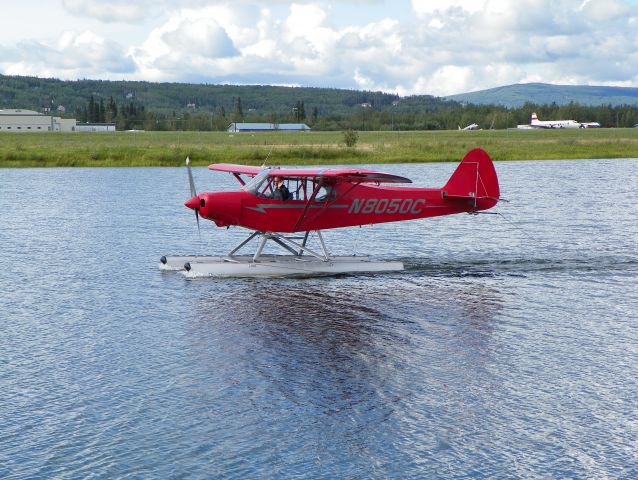 N8050C — - Take a close look at the pilot. He is waving back to me.