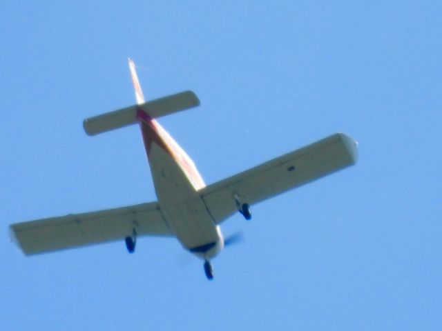 Piper Cherokee (N5501W)