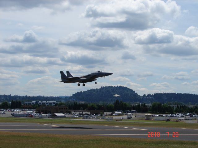 McDonnell Douglas F-15 Eagle —