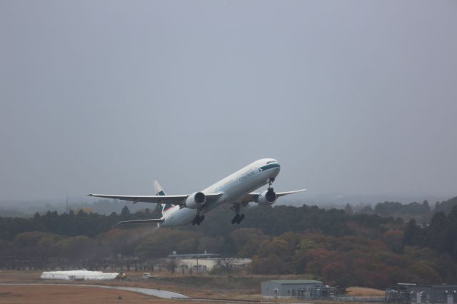 BOEING 777-300 (B-HNP)
