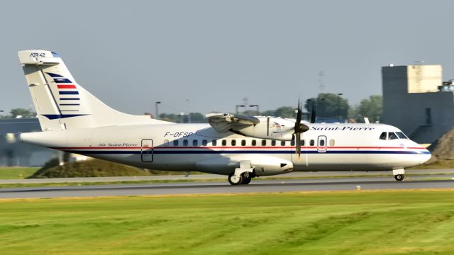 Aerospatiale ATR-42-300 (F-OFSP)