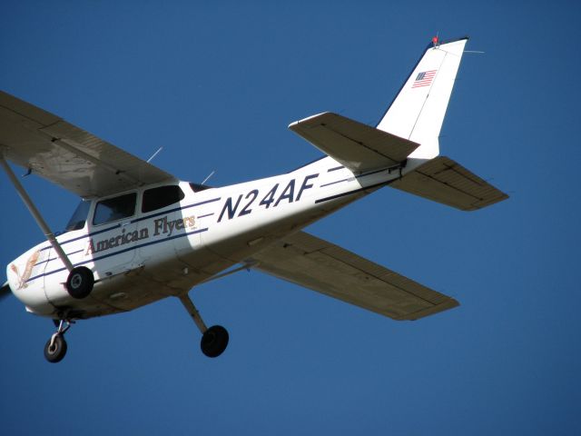 Cessna Skyhawk (N24AF)