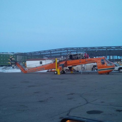 Dassault Falcon 10 (N163AC) - Stripped down ready to load in the AN-124