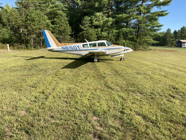 Piper PA-30 Twin Comanche (N8150Y)