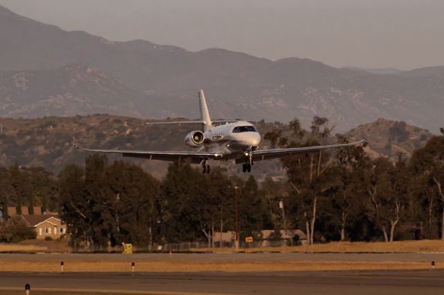 Cessna Citation Latitude (N639QS) - Sunset landing at Ramona Airport