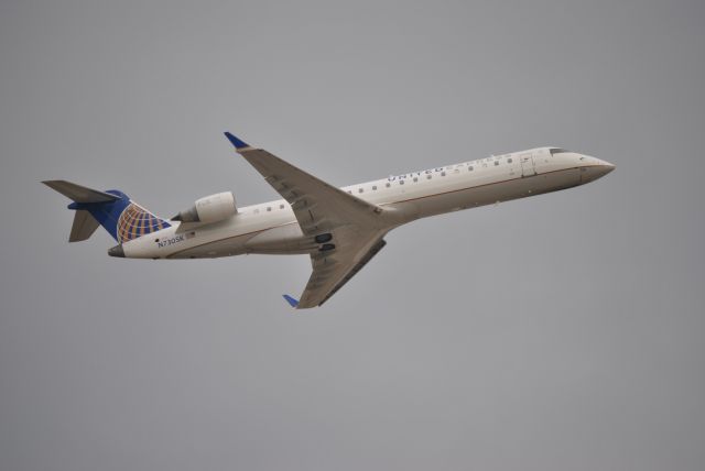 Canadair Regional Jet CRJ-700 (N730SK)