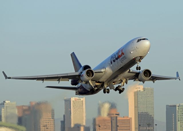 Boeing MD-11 (N606FE)