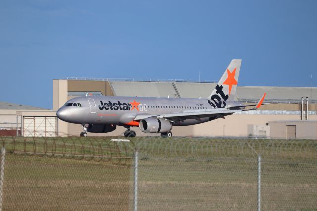 Airbus A320 (VH-YXT) - VH-YXT, Making her first appearance at Melbourne airport under an Aussie rego after flying for Jetstar japan as JA23JJ and Vueling.com as EC-LZF 