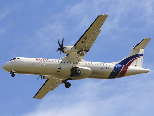 de Havilland Dash 8-300 (EC-KVI)