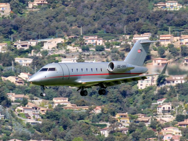 Canadair Challenger (OE-INN)