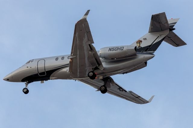 Hawker 800 (N50HQ)