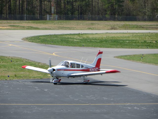 Piper Cherokee (N2674T)