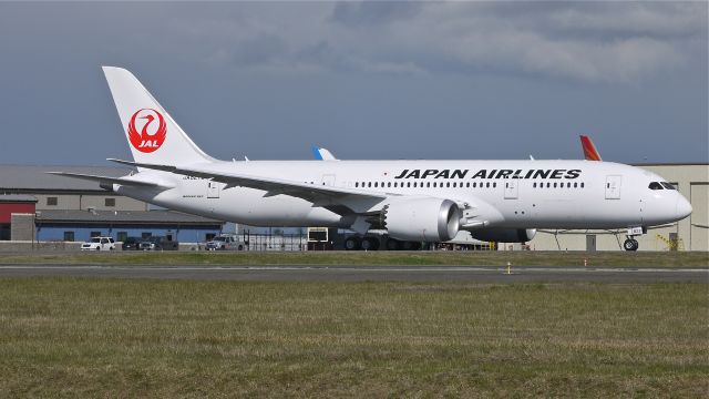 Boeing 787-8 (JA827J) - BOE181 rolls along the taxiway for a fast taxi test on runway 34L on 4/6/12. This was supposed to be the maiden flight but ended up as only a fast taxi.