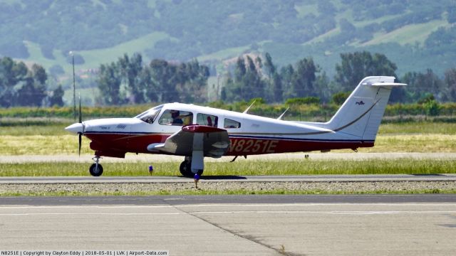 Piper Turbo Arrow 4 (N8251E)