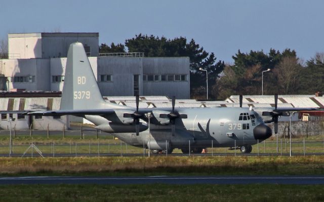 Lockheed C-130 Hercules (16-5379) - usn c-130t 165379 at shannon 11/3/15.