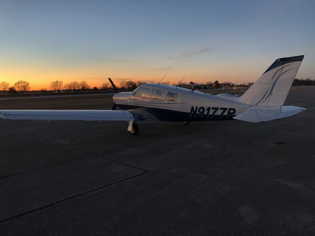 Piper PA-24 Comanche (N9177P)