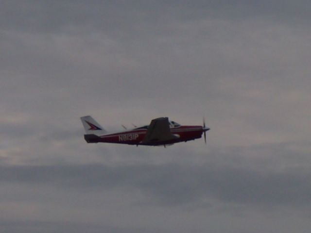 Piper PA-24 Comanche (N8131P) - Taking off RWY 14 at CCO