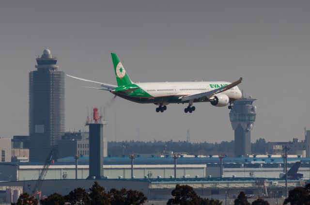 BOEING 787-10 Dreamliner (B-17807)